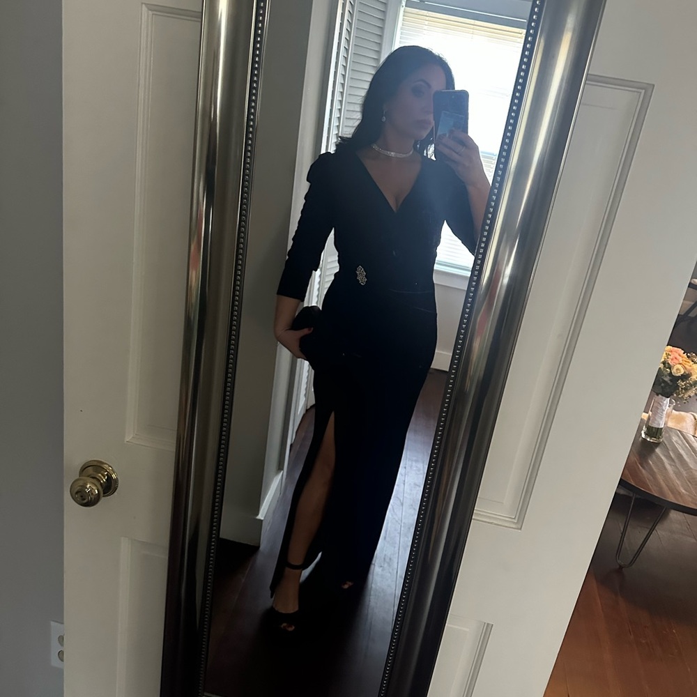 Elegant velvet dark navy gown